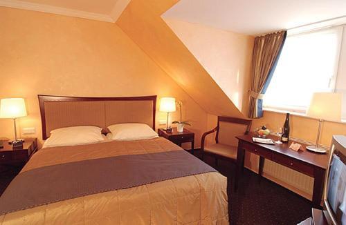 Hotel Ambiente Trier Szoba fotó